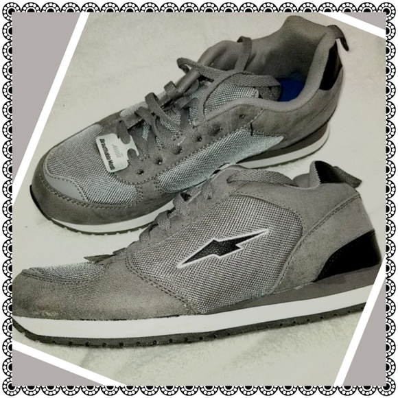 Avia Other - 🛍{Avia} Breathable Mesh athletic shoes, men's 8.5